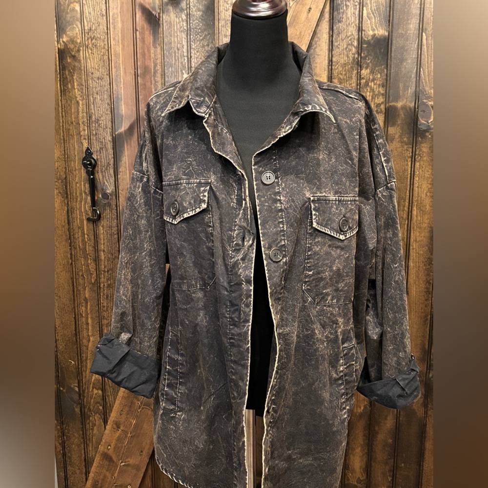 Women’s Distressed Black Jacket